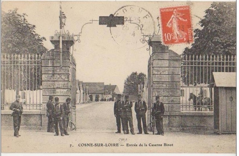 Cosne sur Loire caserne Binot 2.jpg