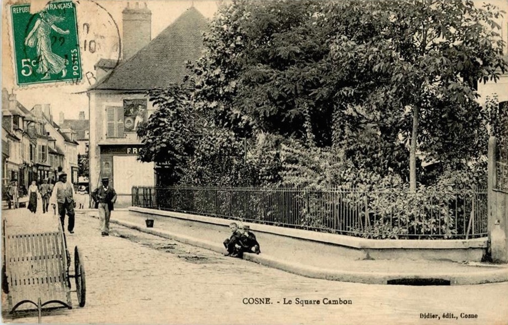 Cosne sur Loire square Gambon