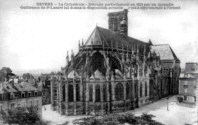 Nevers cathédrale.jpeg