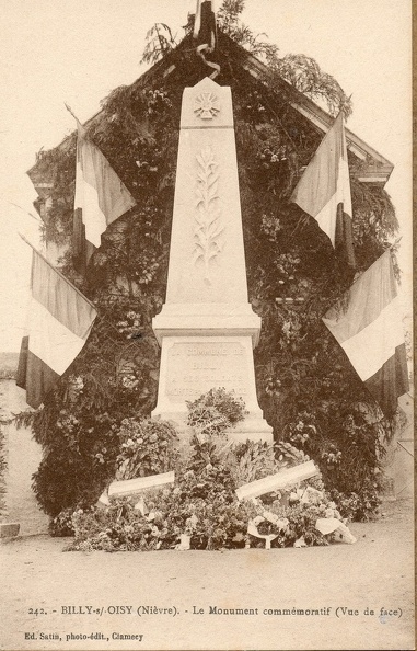 Billy sur Oisy_Monument aux morts.jpg