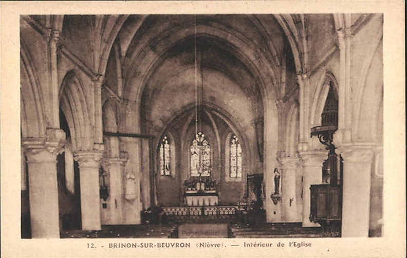 Brinon sur Beuvron_Eglise intérieur.jpg