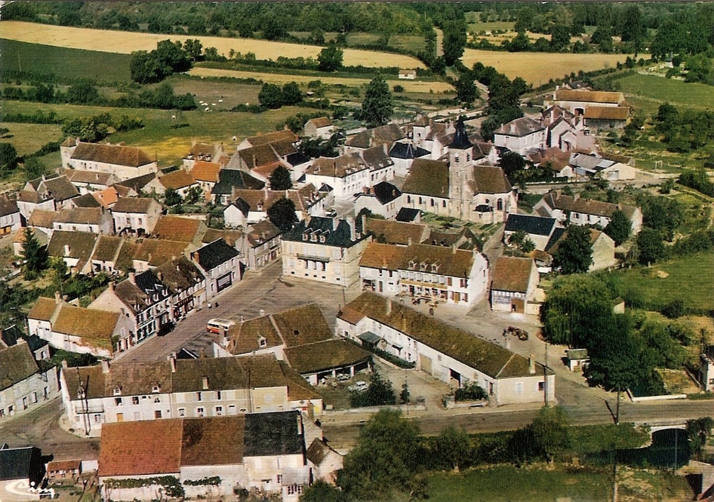 Brinon sur Beuvron Vue aérienne