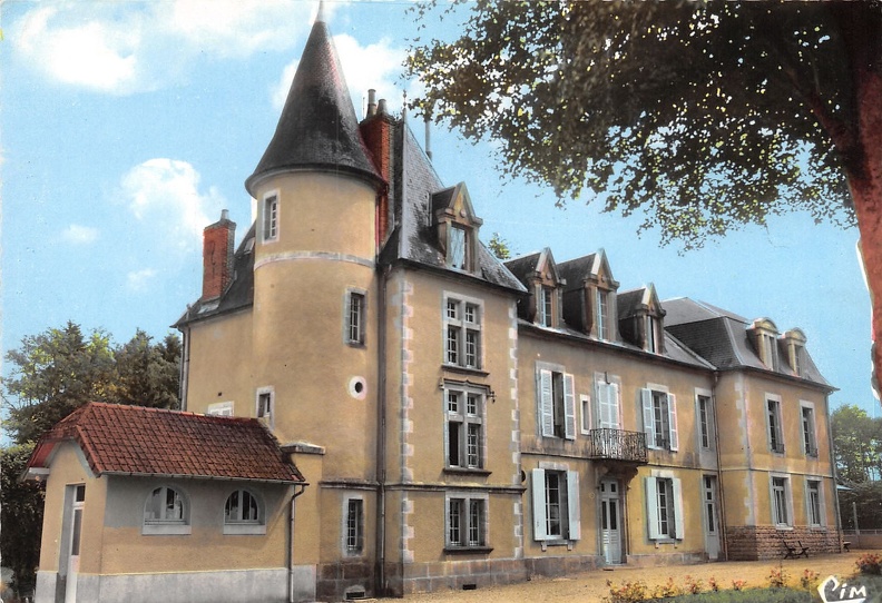 Cercy la Tour_Château Morlon maison de retraite.jpg