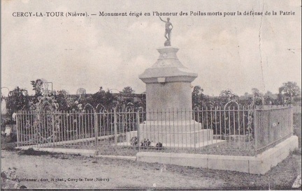 Cercy la Tour Monument aux morts