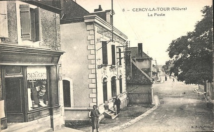 Cercy la Tour Poste1