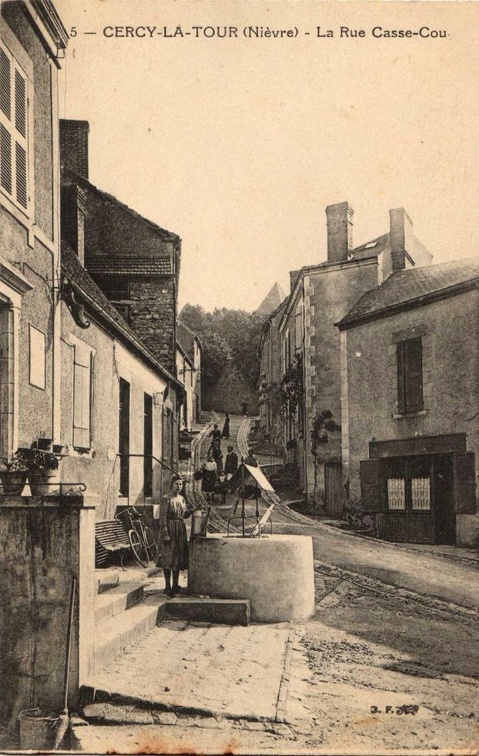 Cercy la Tour Rue Casse-cou
