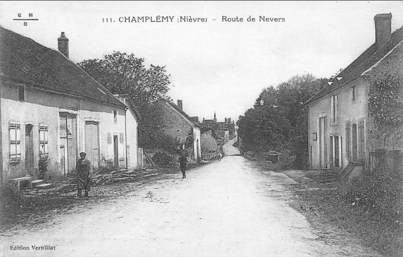 Champlemy_Route de Nevers1.jpg