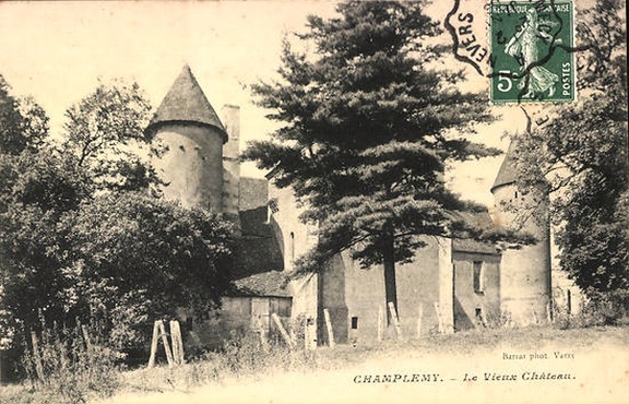 Champlemy Vieux château