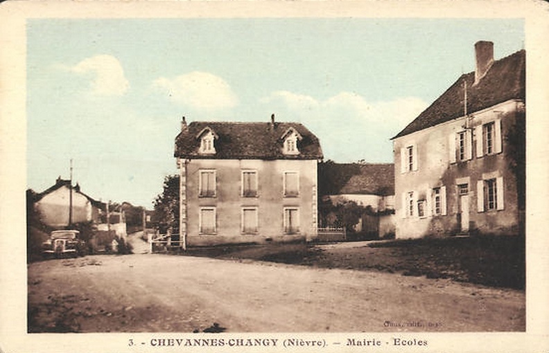 Chevannes Changy Mairie et écoles