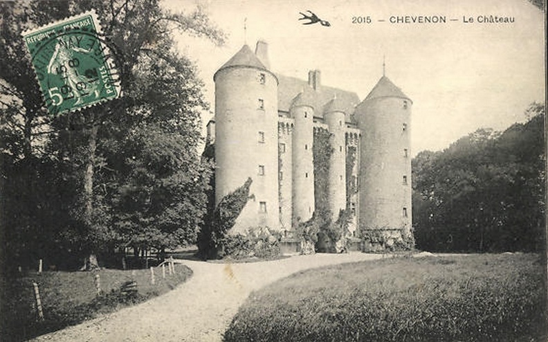 Chevenon_Château1.jpg