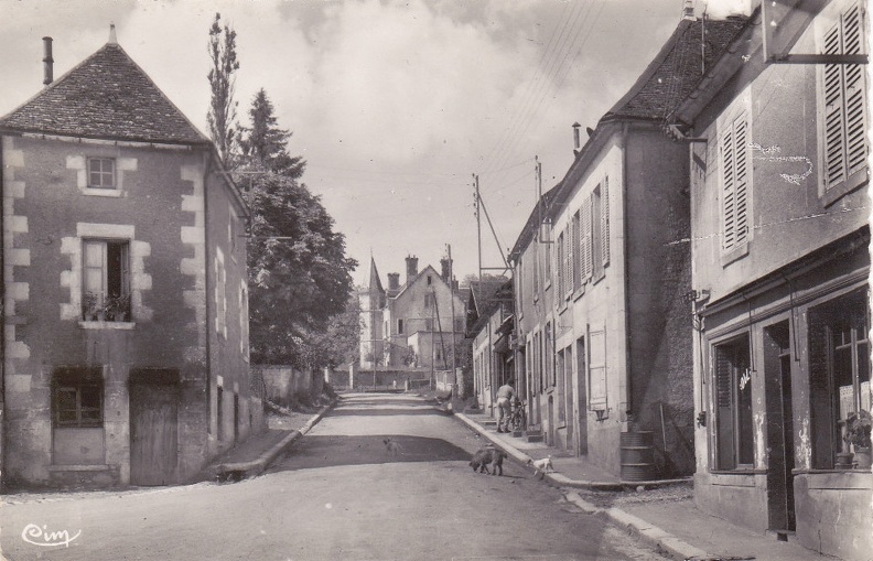 Colmery_Route de Châteauneuf.jpg