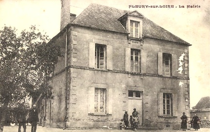 Fleury sur Loire Mairie
