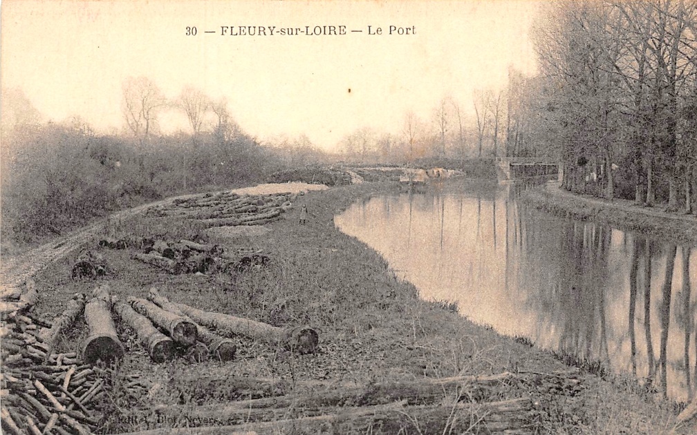Fleury sur Loire Port