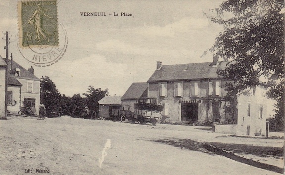Verneuil place