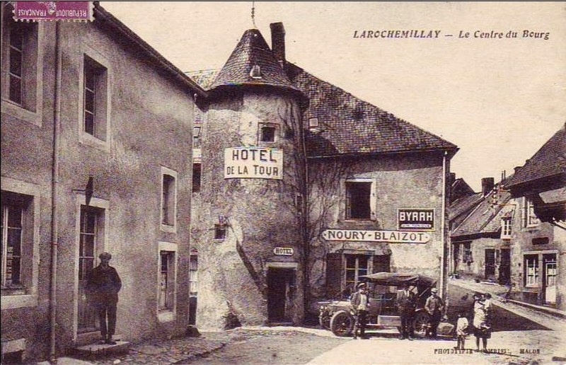 Larochemillay hotel de la Tour