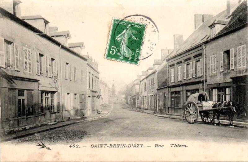 Saint Benin d'Azy Rue Thiers