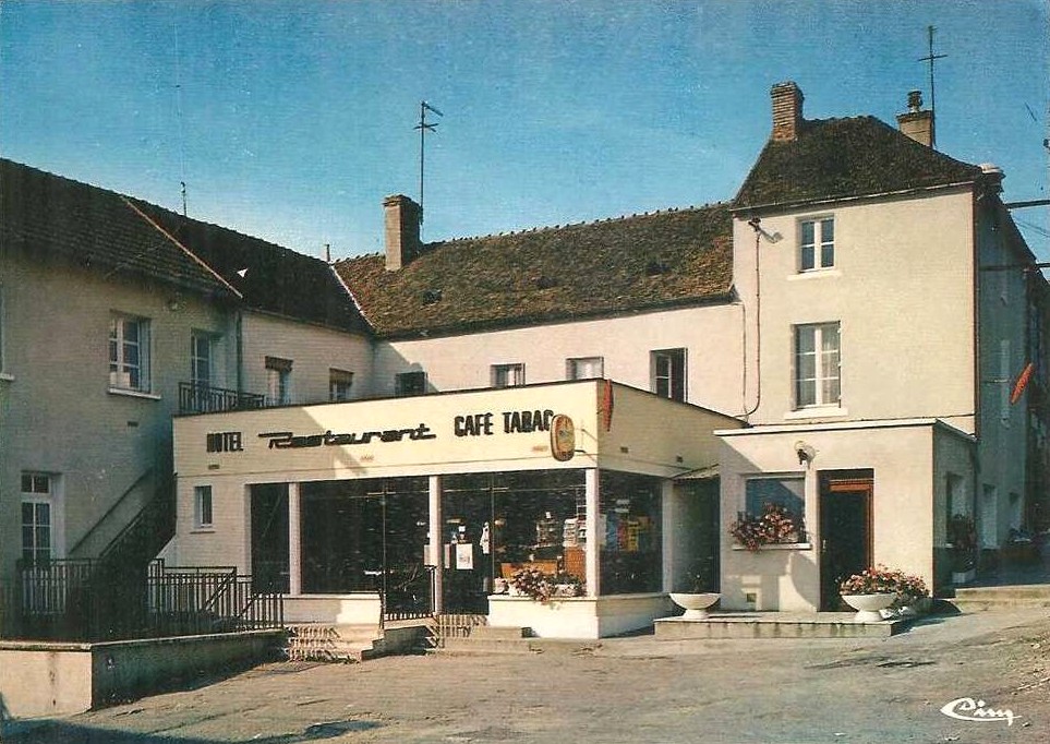 Alligny Cosne bar restaurant
