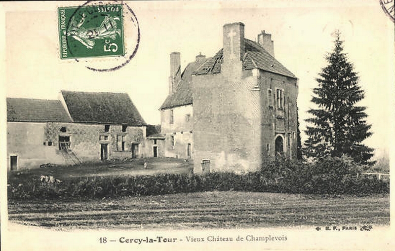 Cercy la Tour Vieux château de Champlevois